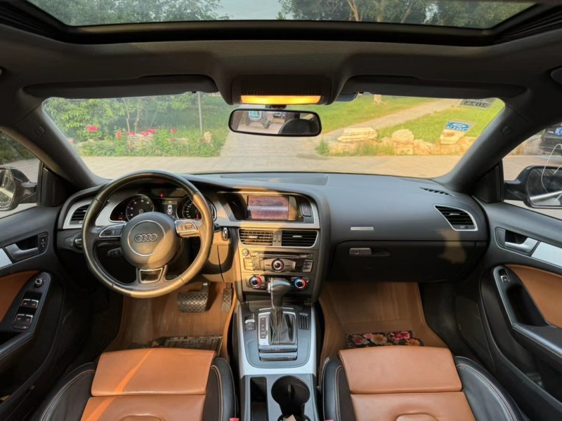 邢台15年奥迪A58