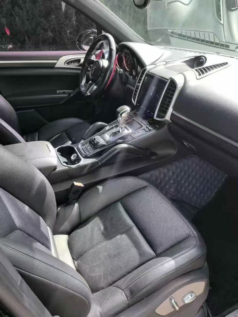 烟台15年保时捷卡宴4