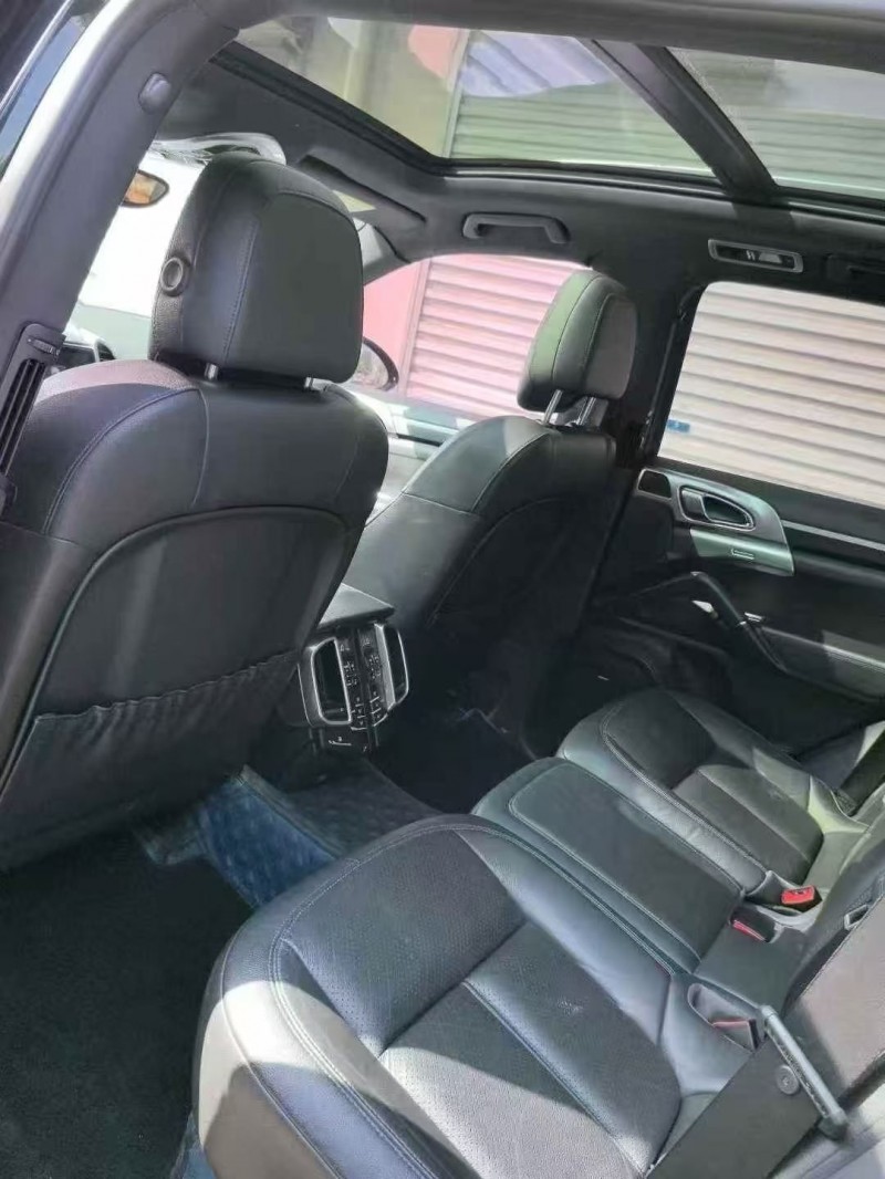 烟台15年保时捷卡宴6