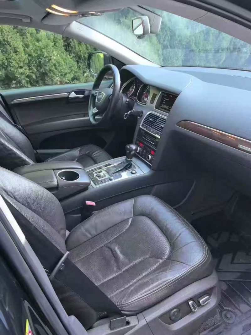 枣庄12年奥迪Q74