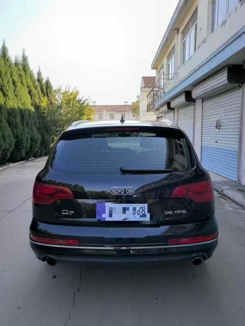 枣庄12年奥迪Q78