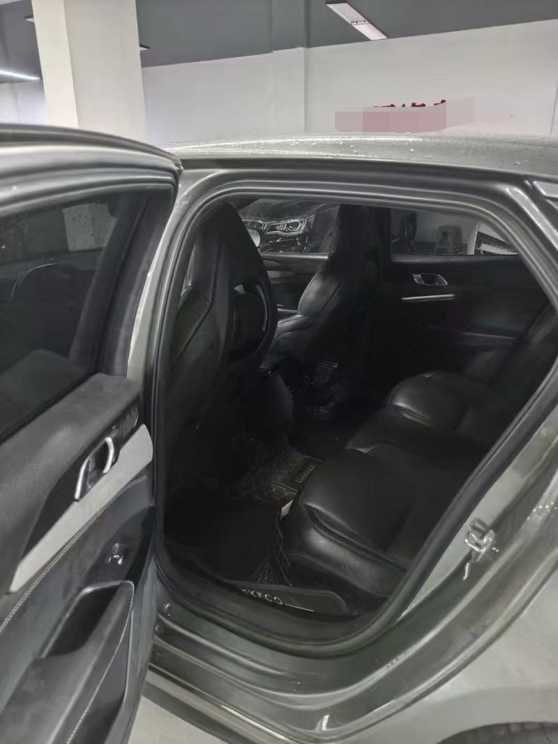 曲靖22年领克035