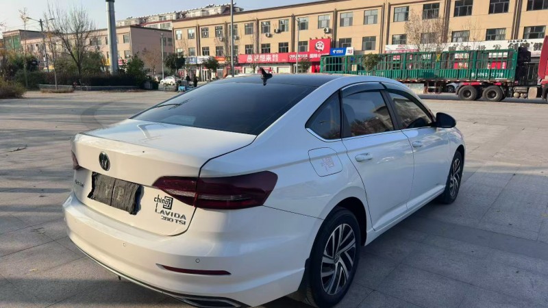 济宁22年大众朗逸2