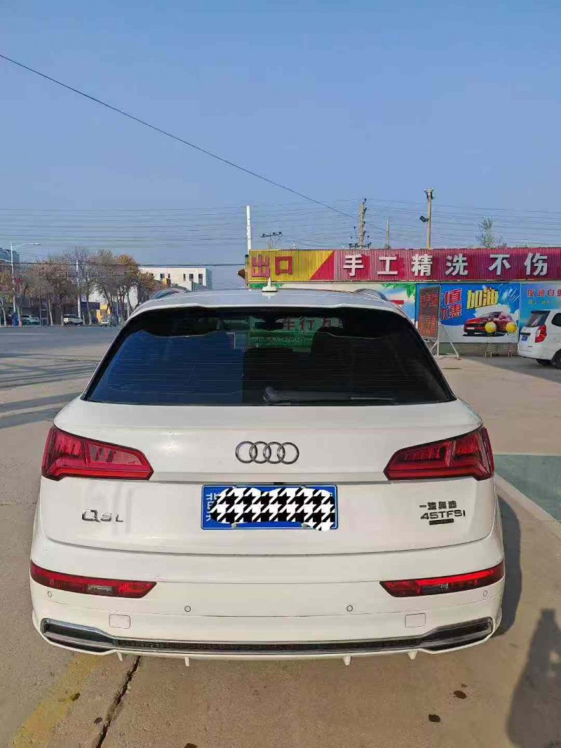保定19年奥迪Q54