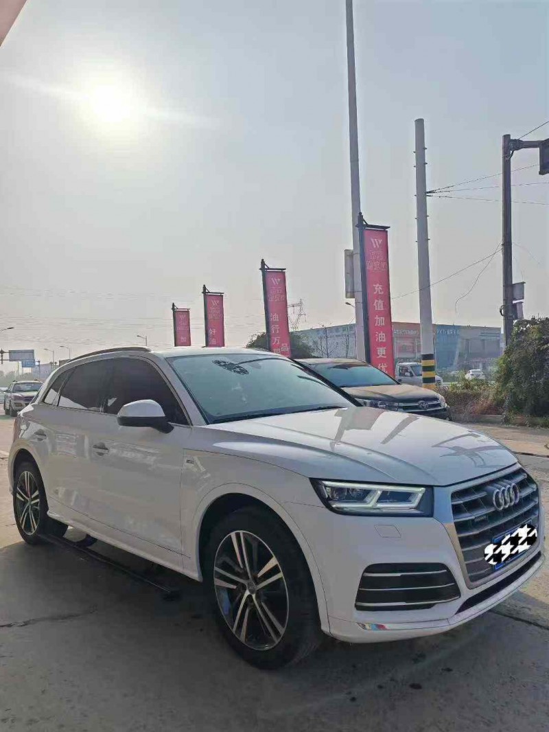保定19年奥迪Q57