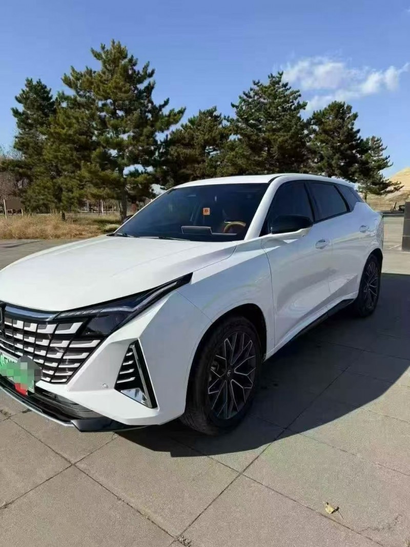 乌海25年长安汽车UNI3