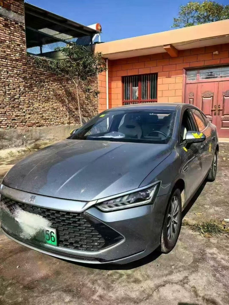 渭南25年比亚迪秦2