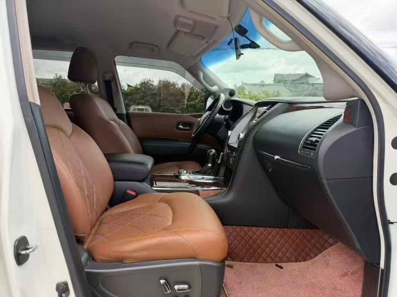 遵义20年日产途乐3