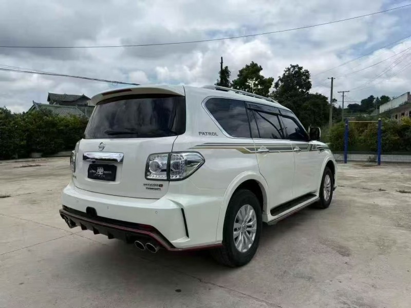 遵义20年日产途乐8