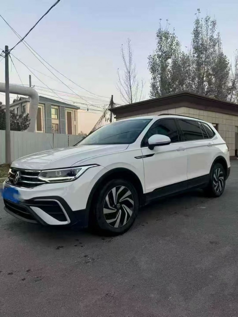 枣庄22年大众途观2