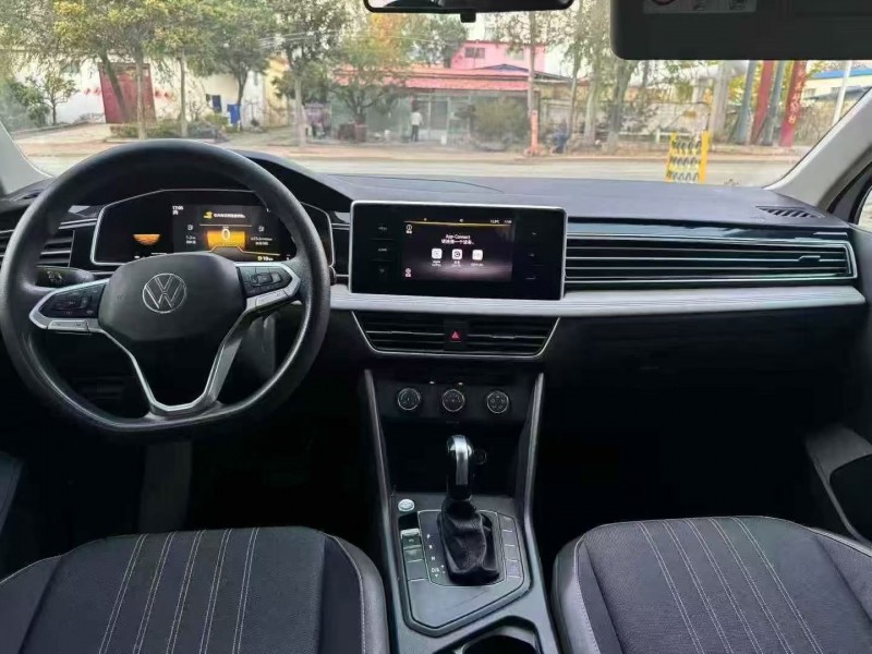 枣庄22年大众途观4