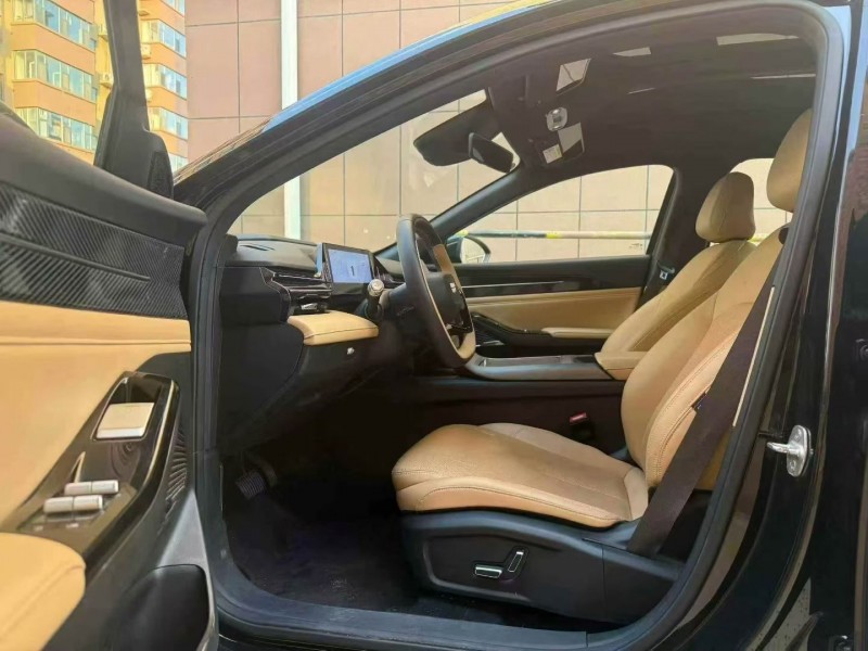 淄博24年吉利银河4