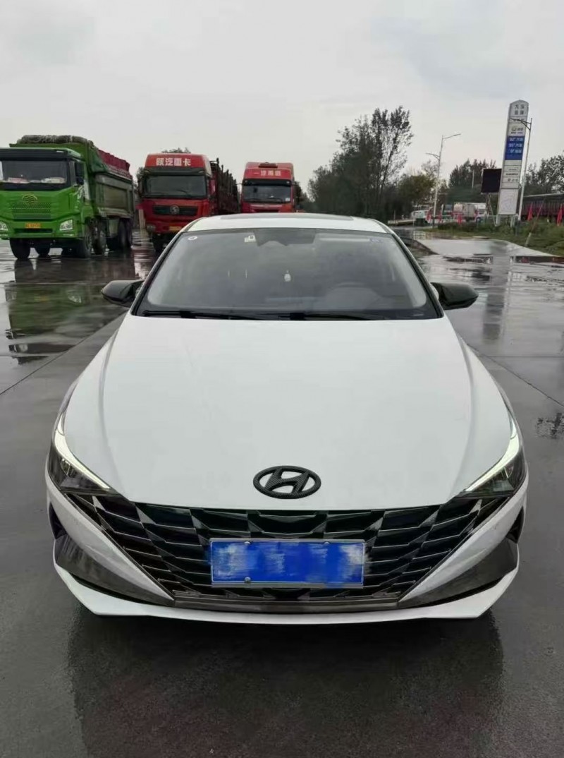 东营22年现代伊兰特1