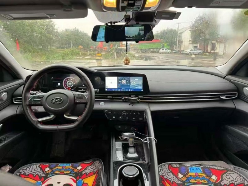 东营22年现代伊兰特4