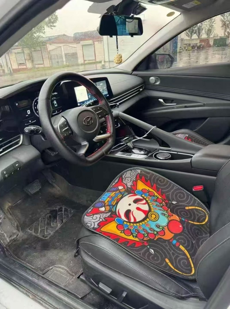 东营22年现代伊兰特6