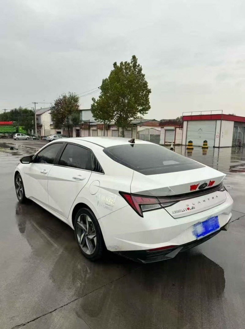 东营22年现代伊兰特8