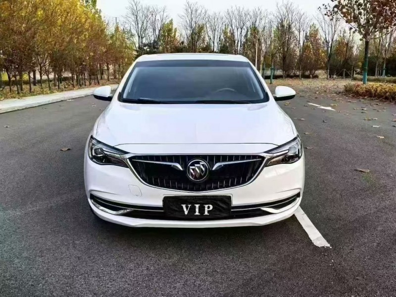 东营21年别克英朗1