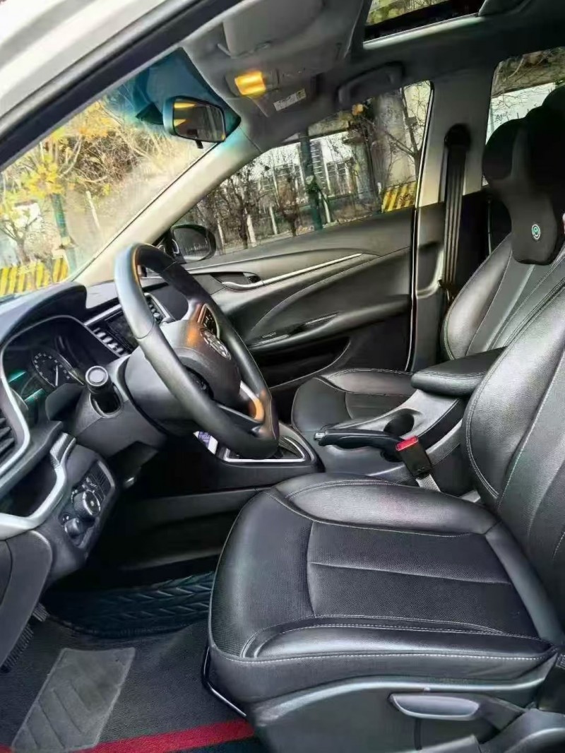 东营21年别克英朗4