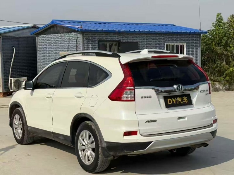 泰安17年本田CRV8