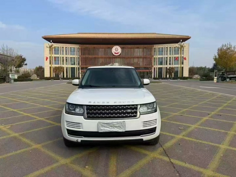 常州18年路虎揽胜行政1