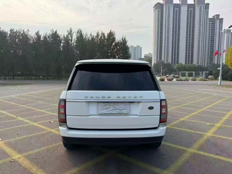 常州18年路虎揽胜行政6