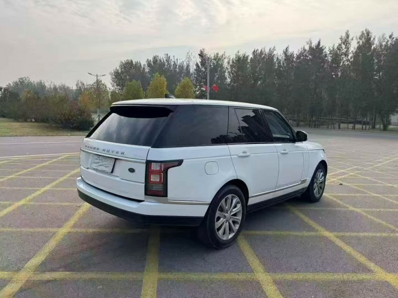 常州18年路虎揽胜行政8