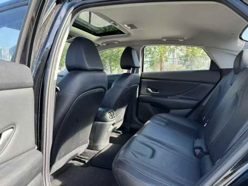 苏州23年现代伊兰特5