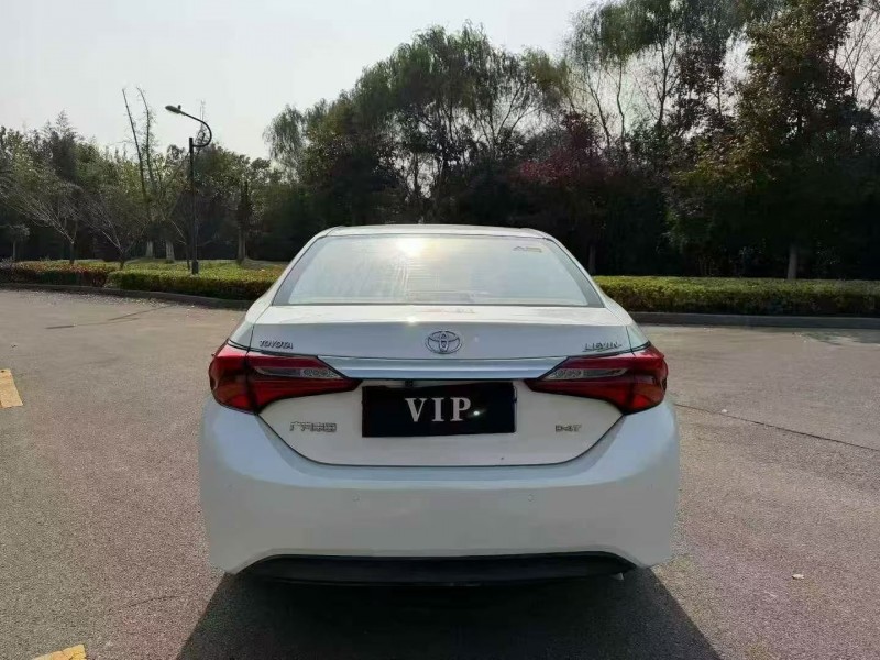 盐城18年丰田雷凌8