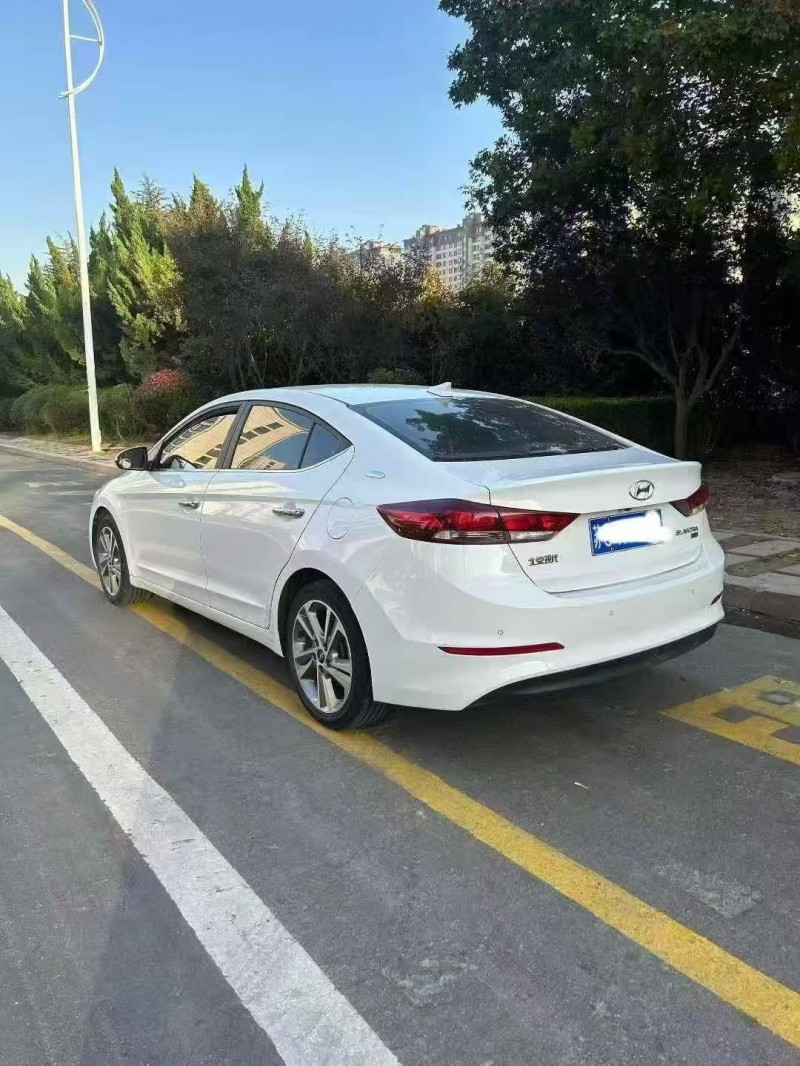 威海18年现代领动8