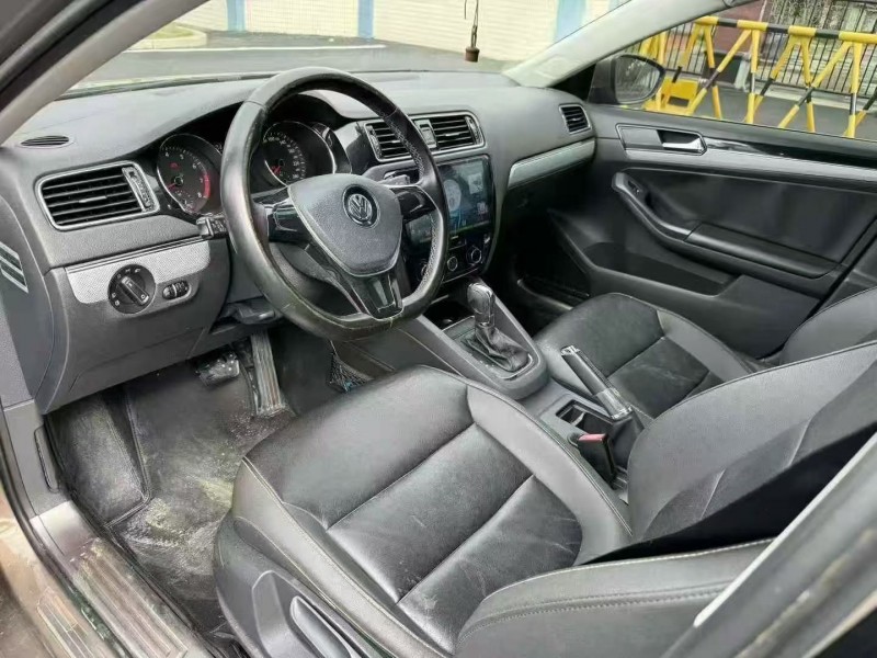 珠海16年大众速腾6