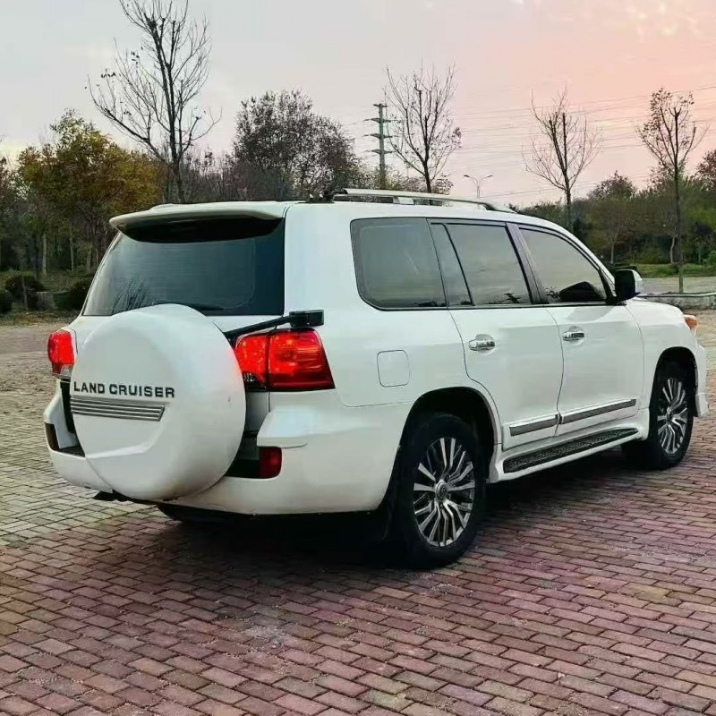 济宁15年丰田兰德酷路泽8