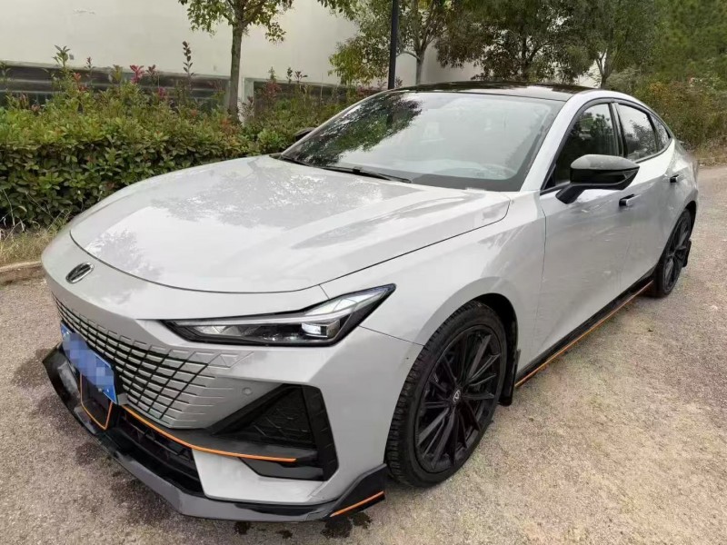 鄂州23年长安汽车UNI2