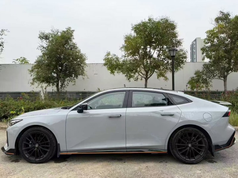 鄂州23年长安汽车UNI5