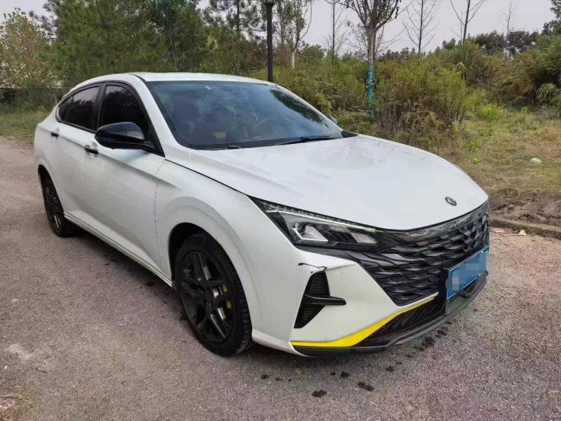 十堰22年东风奕炫2