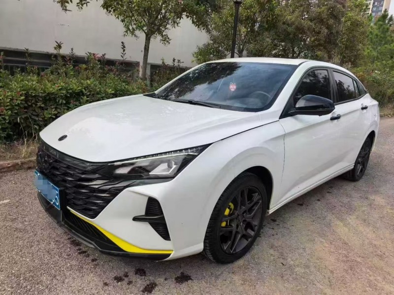 十堰22年东风奕炫3