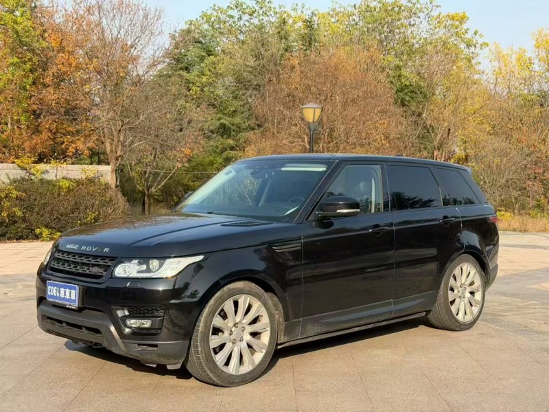 济宁17年路虎揽胜运动2