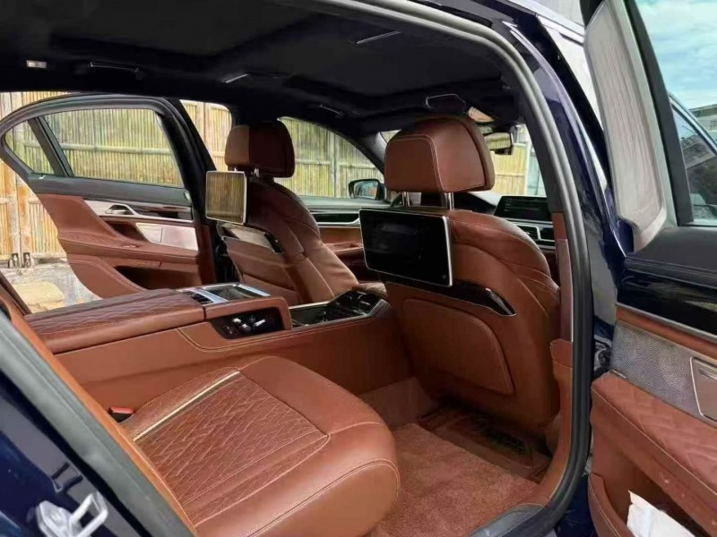 福州20年宝马7系6