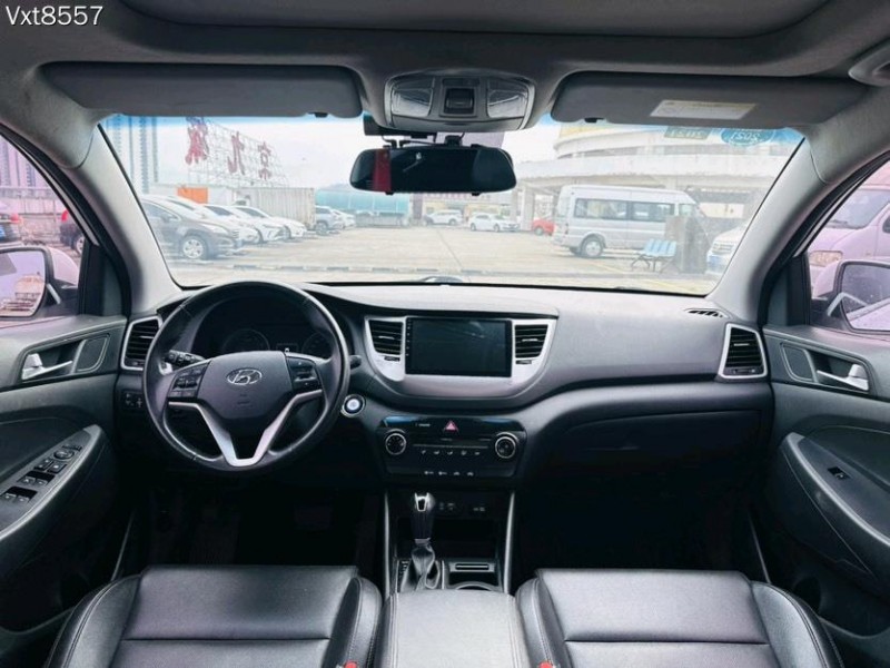 东莞19年现代途胜5