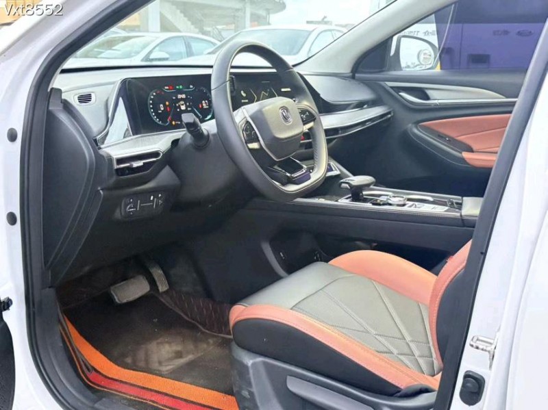 东莞24年长安汽车逸动4