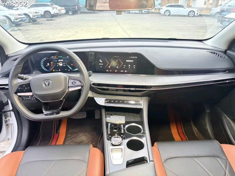 东莞24年长安汽车逸动5