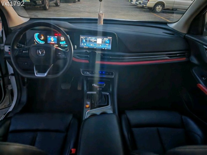 东莞20年长安汽车CS556