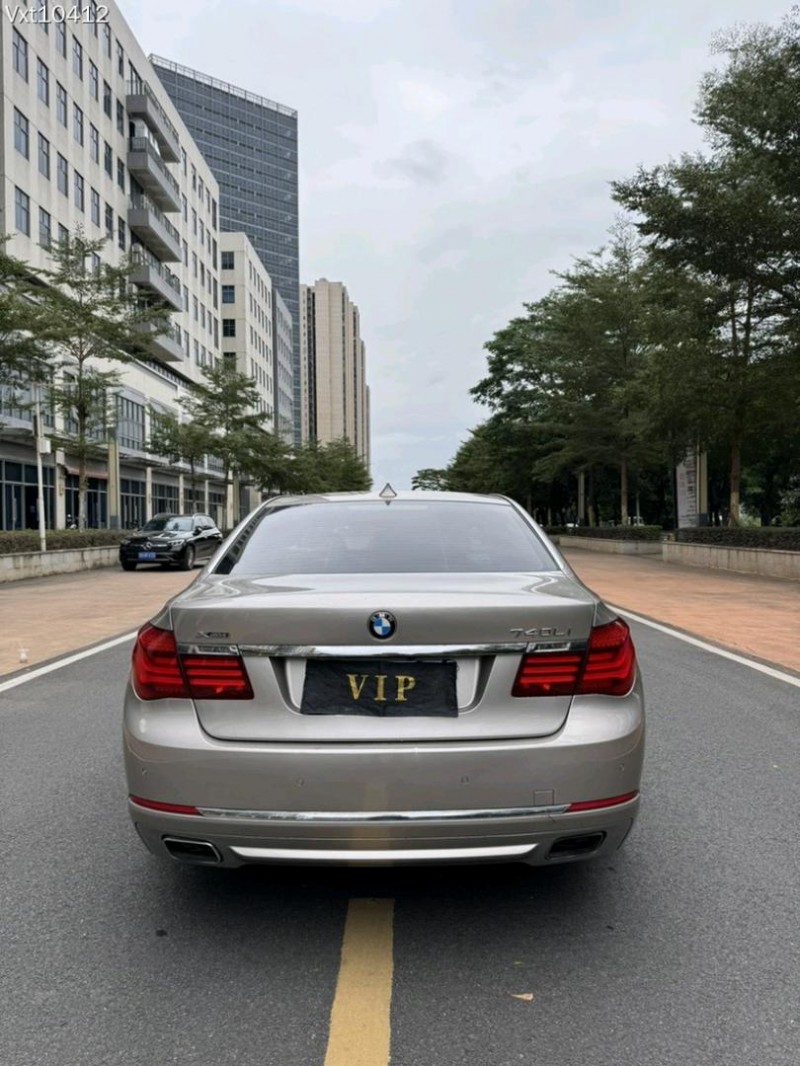 东莞14年宝马7系8