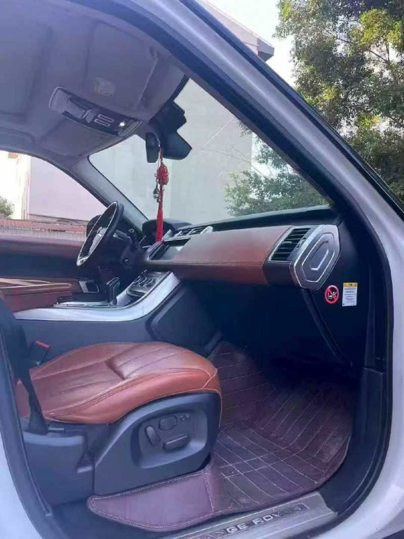 厦门14年路虎揽胜运动6