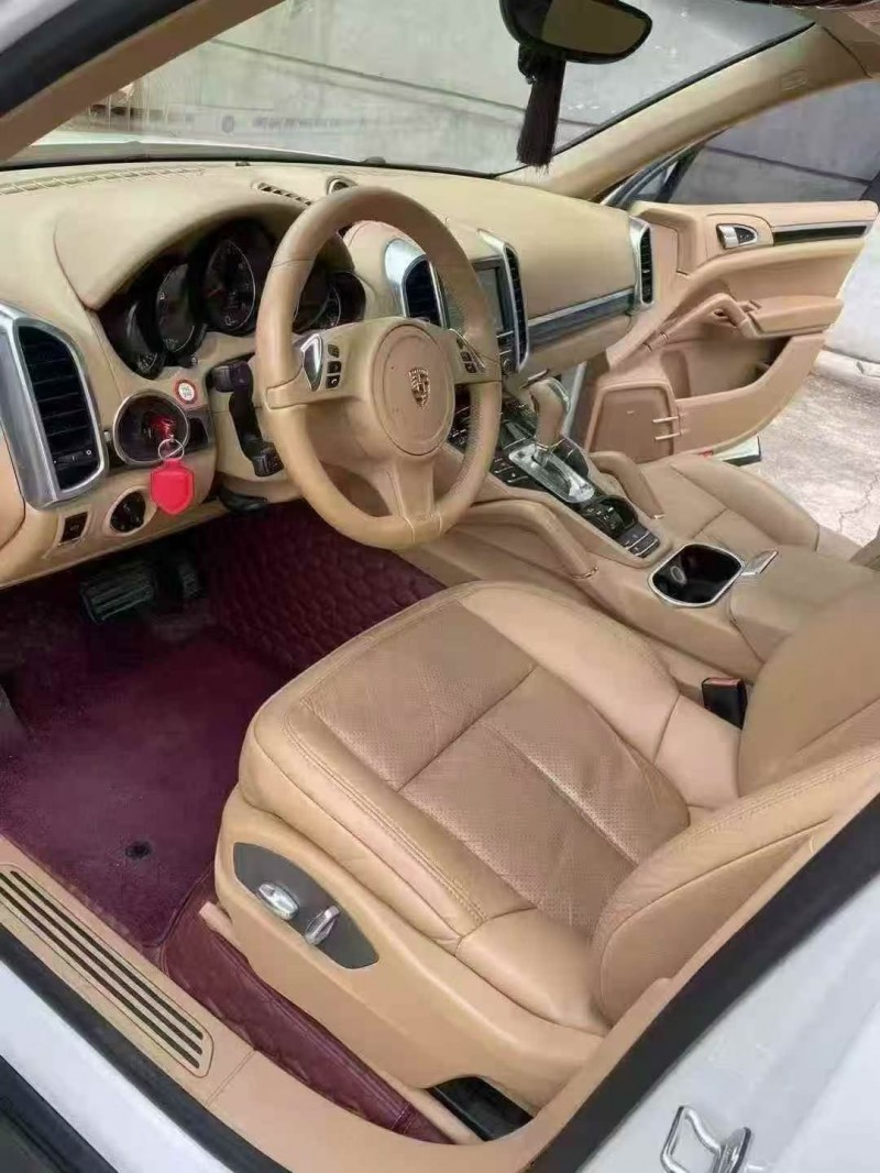 厦门15年保时捷卡宴4