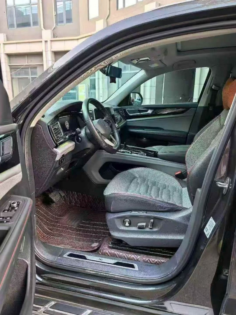 莆田22年大众途昂6