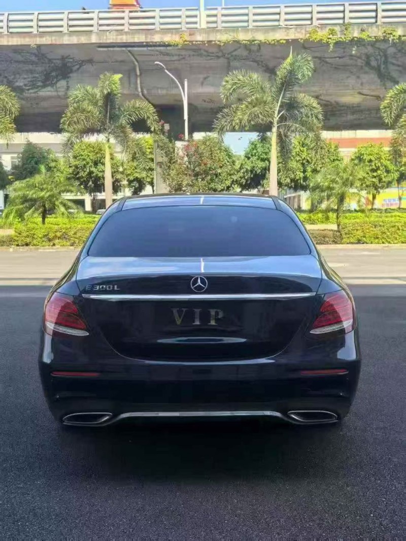 厦门19年奔驰E6
