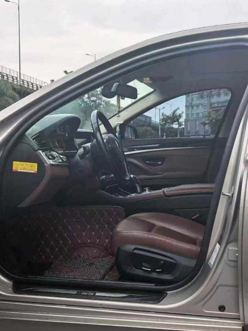 三明16年宝马5系4