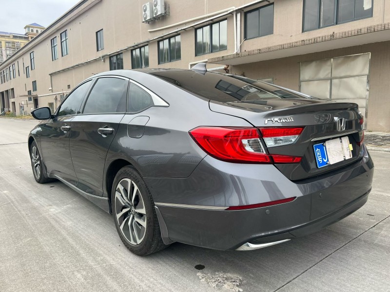 江门20年本田雅阁7