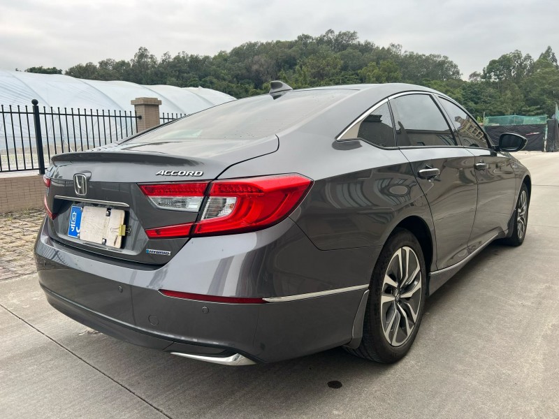 江门20年本田雅阁8