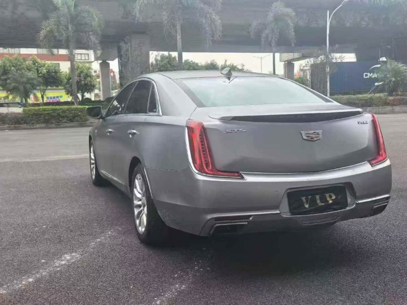 三明18年凯迪拉克XTS9